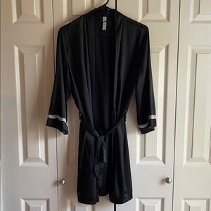 Gilligan & O'Malley Black Satin Robe with White Accents